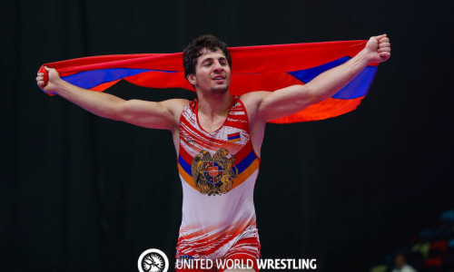 Հպարտություն և հուզմունք էր. Ջանես Նազարյանը՝ հայկական եռագույնով Բաքվում պատվո շրջան կատարելու մասին