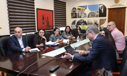 Քննարկվել են Իջևանի և Վանաձորի՝ UEFA-ի 4-րդ կատեգորիայի մարզադաշտերի կառուցման հարցերը