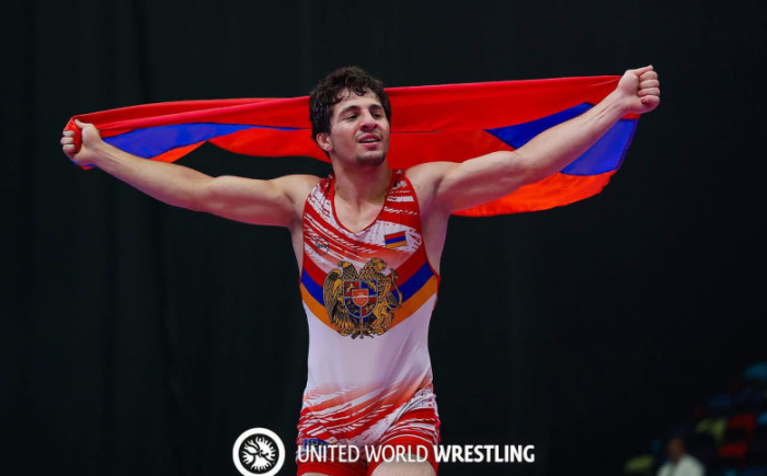 Հպարտություն և հուզմունք էր. Ջանես Նազարյանը՝ հայկական եռագույնով Բաքվում պատվո շրջան կատարելու մասին